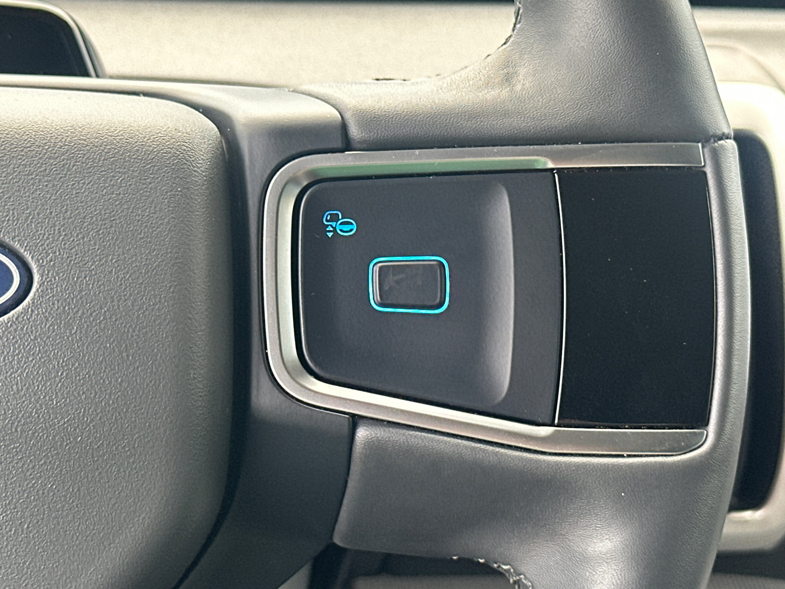 Certified 2025 Ford Expedition Active RWD image 26