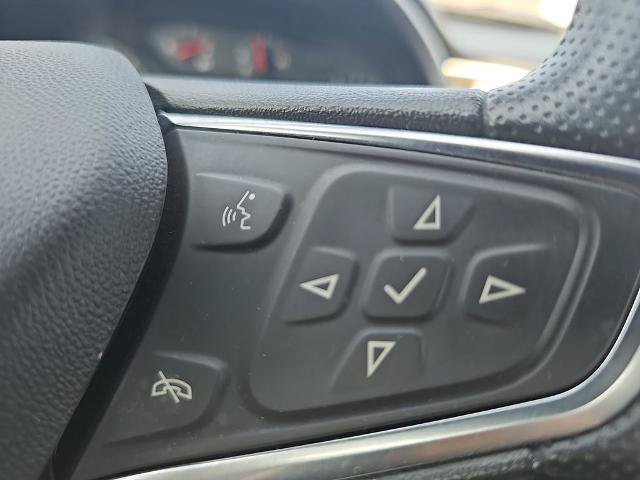 Used 2024 Chevrolet Malibu LT FWD image 17