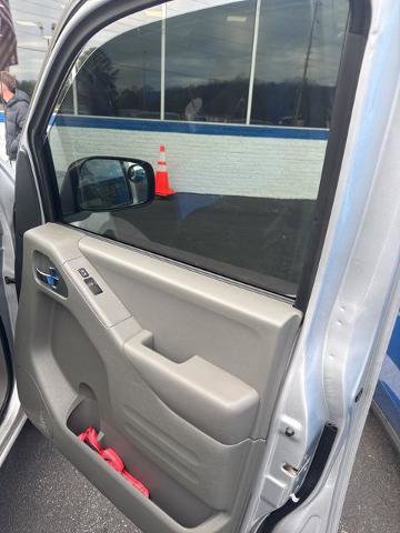 Used 2021 Nissan Frontier SV image 11