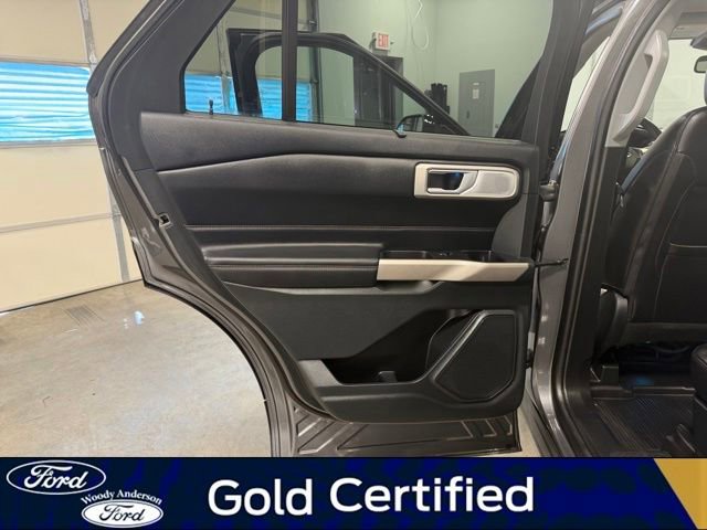 Certified 2023 Ford Explorer Limited w/ Limited Technology Package AWD/4WD image 25