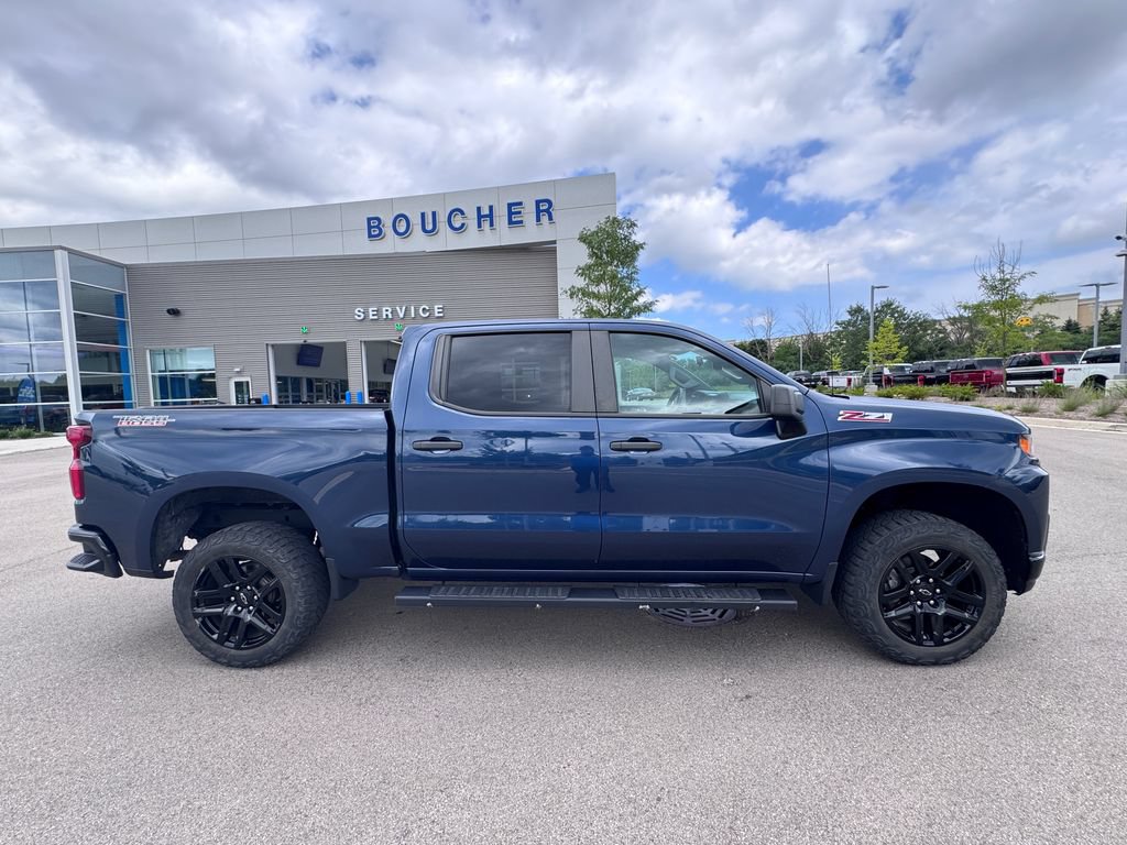 Used 2021 Chevrolet Silverado 1500 Custom Trail Boss w/ Safety Confidence Package AWD/4WD image 6