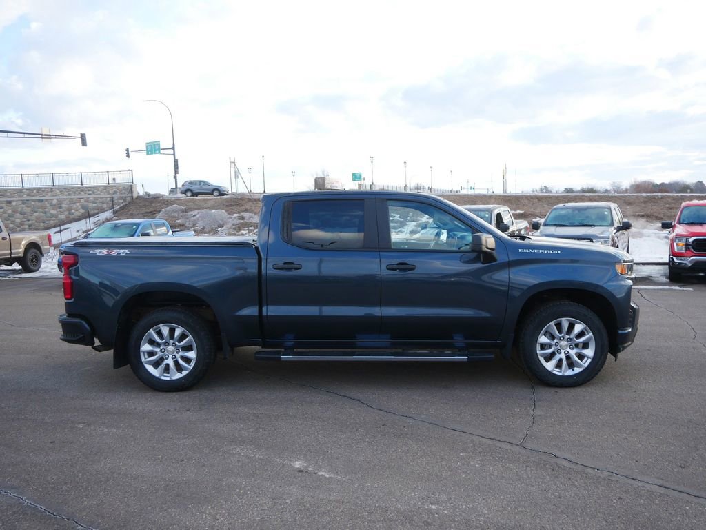 Used 2020 Chevrolet Silverado 1500 Custom w/ Custom Convenience Package image 4