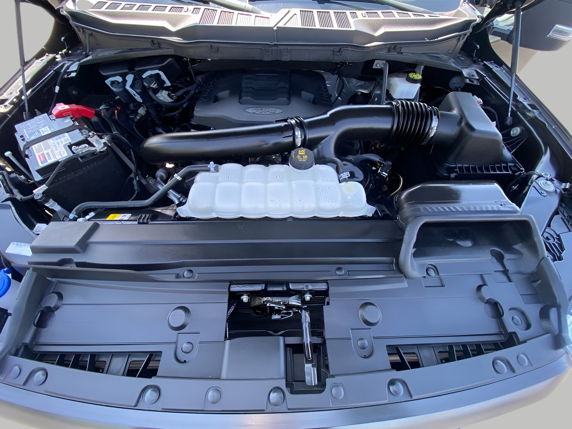 Certified 2023 Ford F150 4x4 SuperCrew image 3