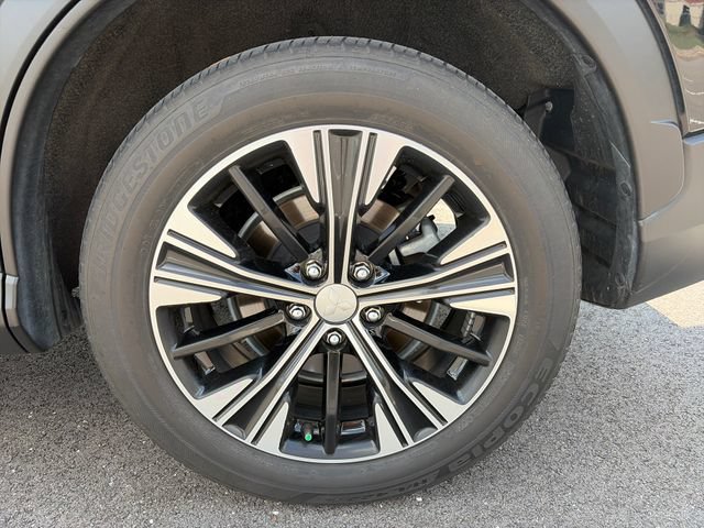 Used 2022 Mitsubishi Eclipse Cross SEL AWD/4WD image 36