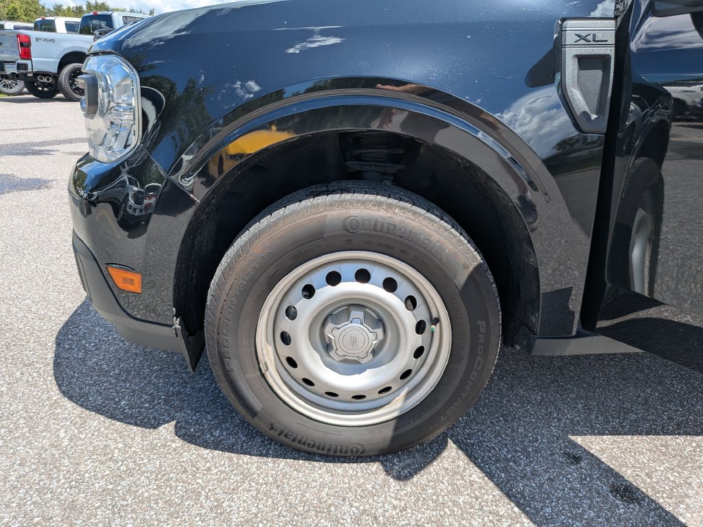 Certified 2024 Ford Maverick XL FWD image 30
