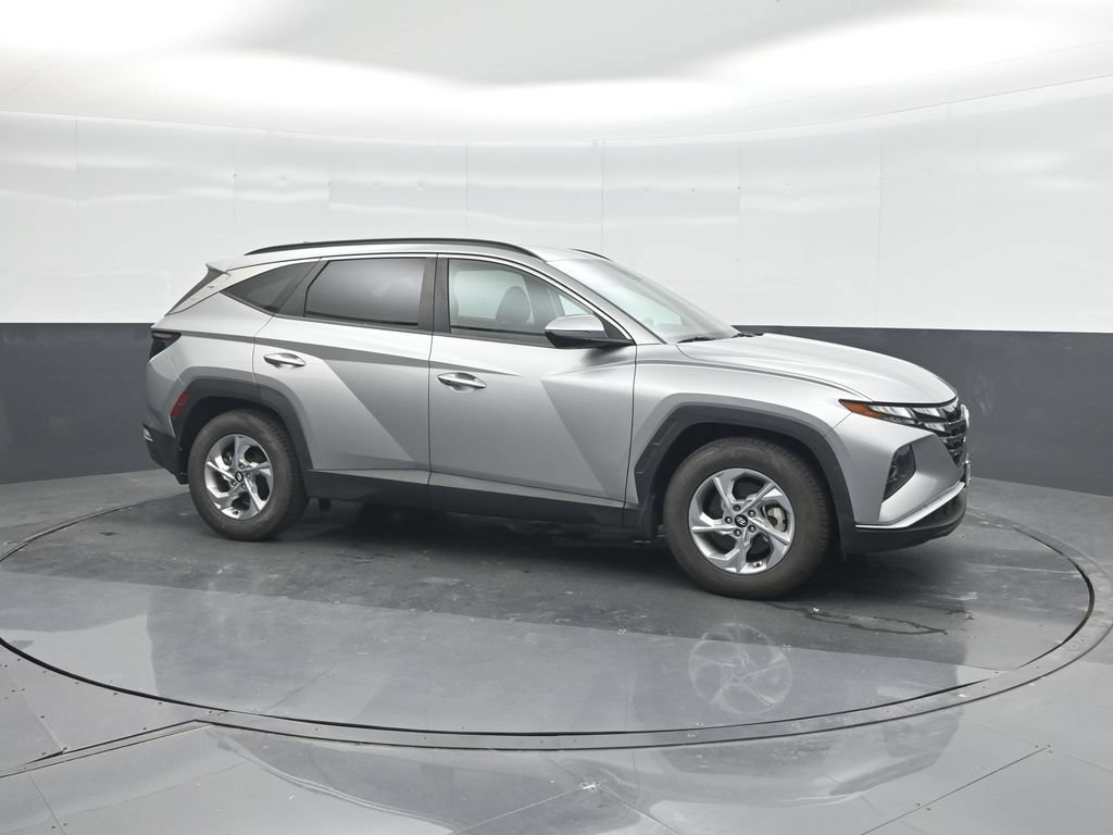 Used 2022 Hyundai Tucson SEL w/ Cargo Package FWD image 11