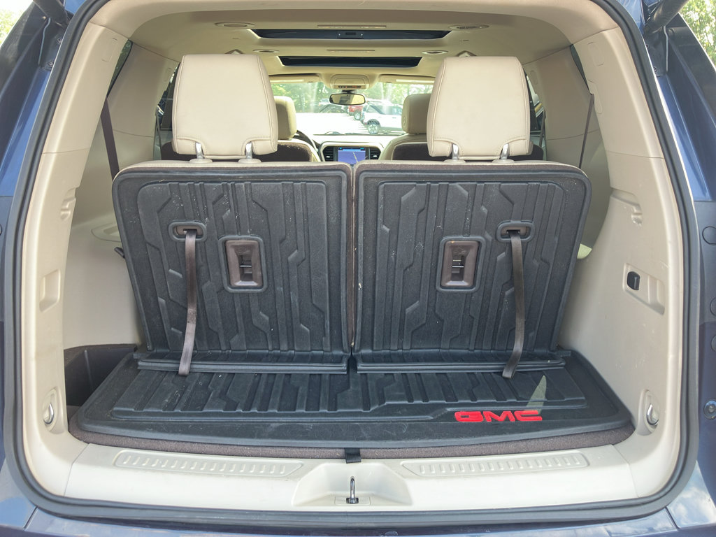 Used 2019 GMC Acadia Denali w/ Technology Package AWD/4WD image 29