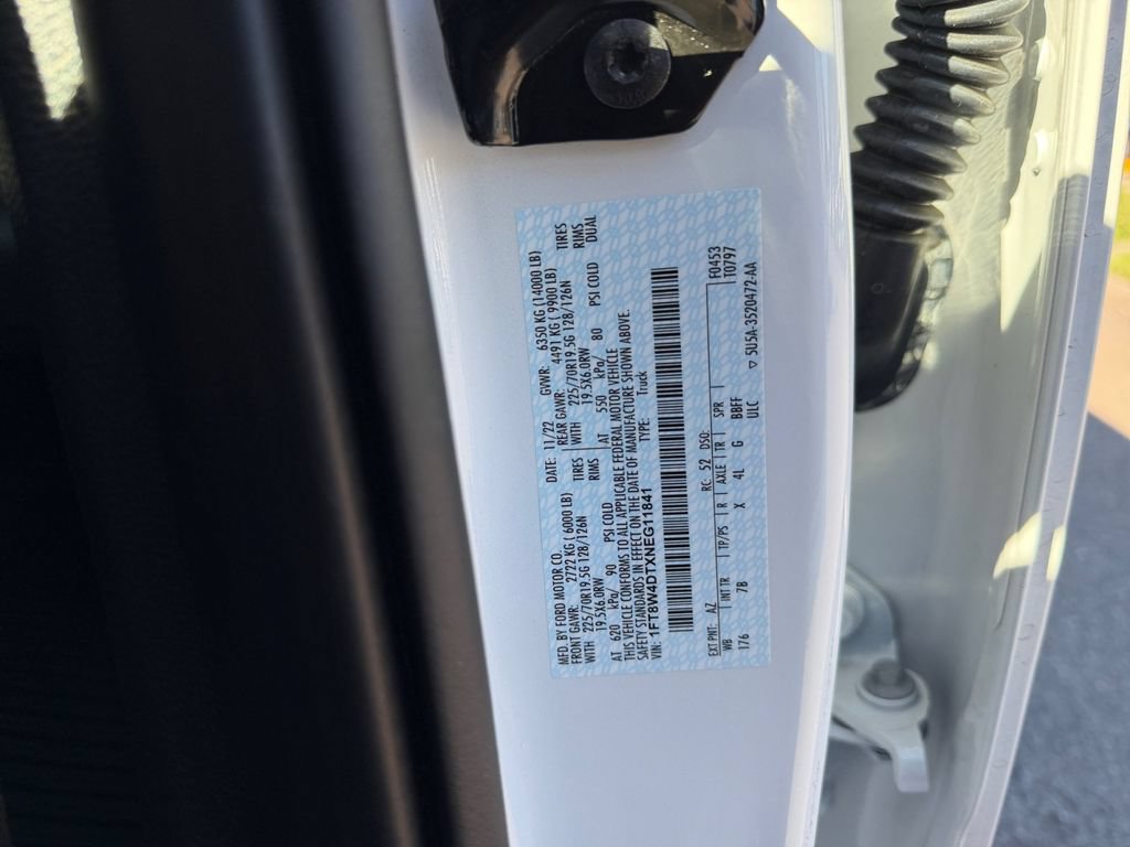 Certified 2022 Ford F450 Platinum w/ FX4 Off-Road Package AWD/4WD image 25