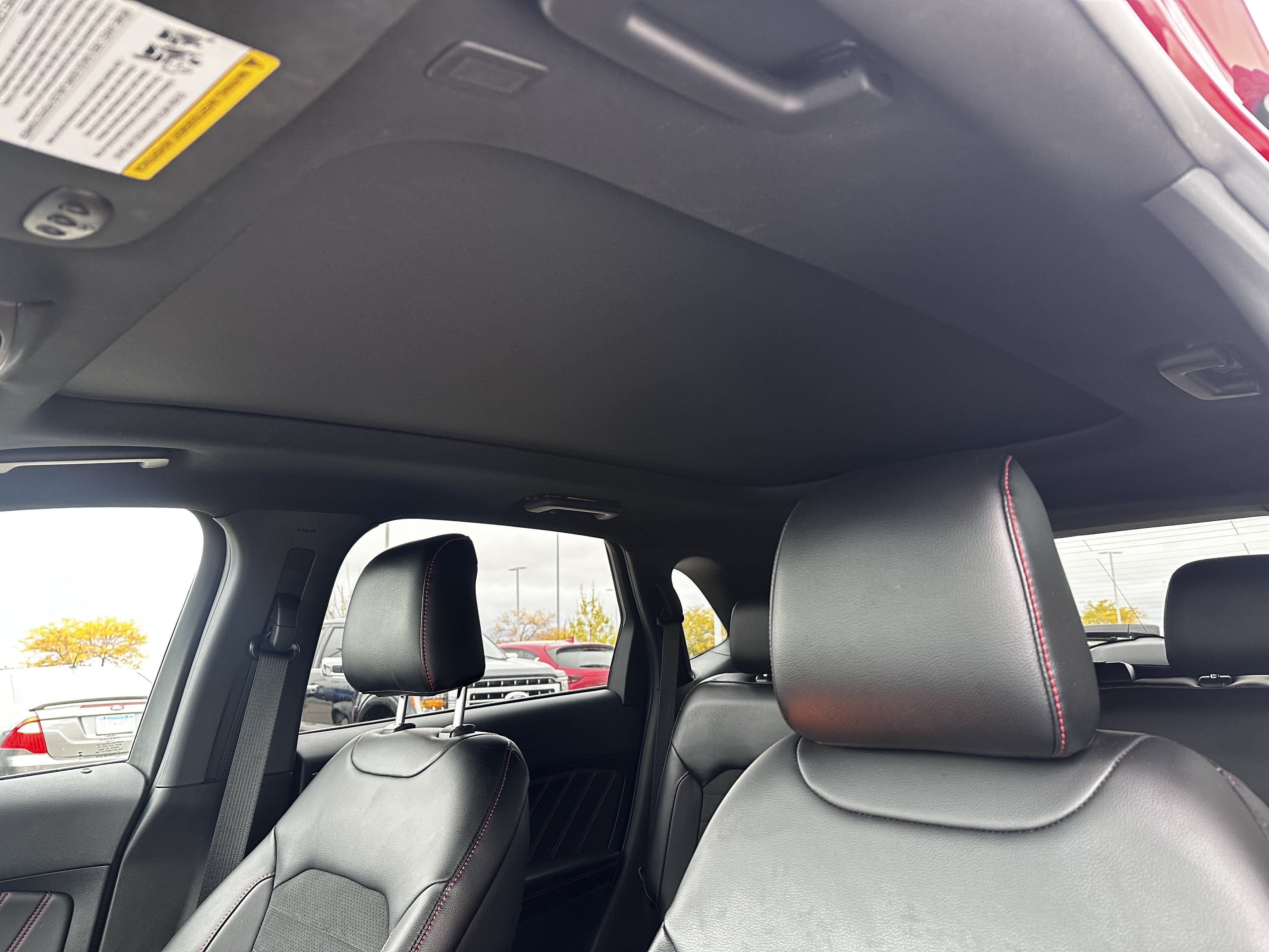 Certified 2023 Ford Edge ST-Line w/ Class II Trailer Tow Package AWD/4WD image 22