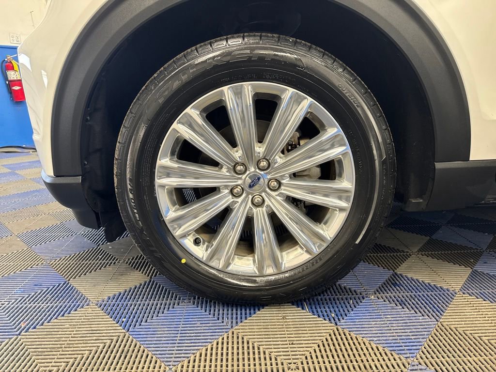 Certified 2021 Ford Explorer Limited w/ Equipment Group 301A image 30