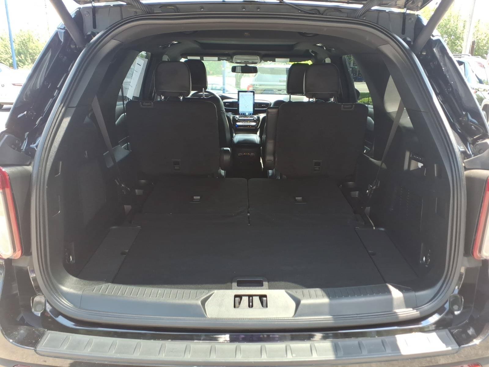 Certified 2023 Ford Explorer ST w/ Equipment Group 401A AWD/4WD image 28