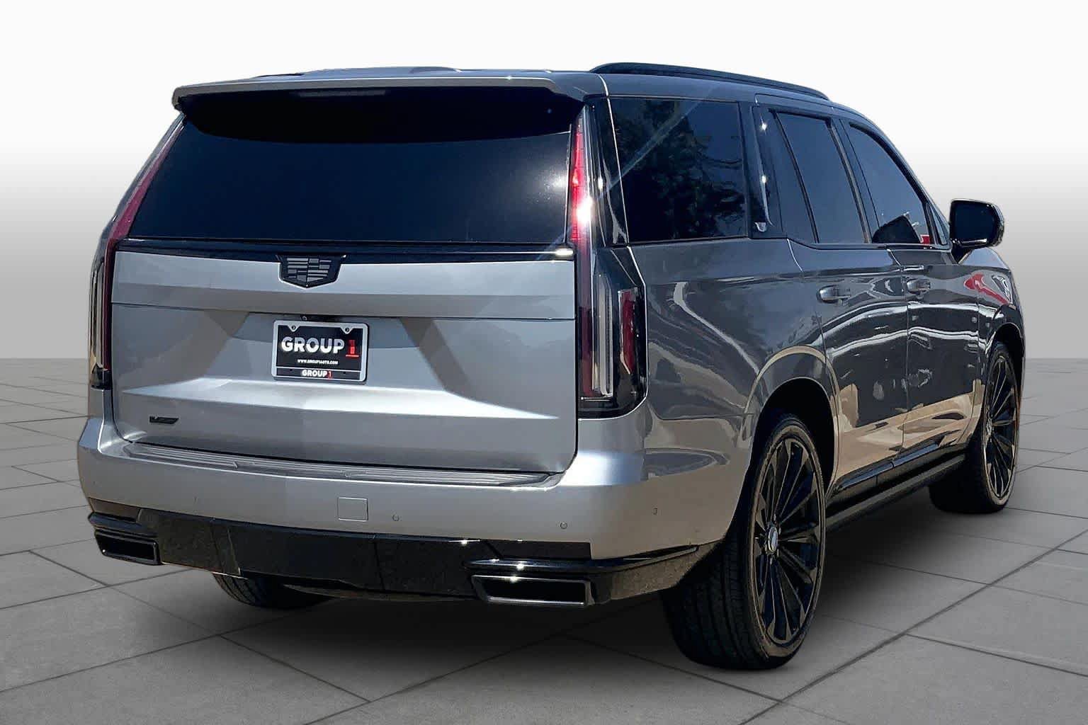 Used 2023 Cadillac Escalade Sport Platinum AWD/4WD image 13