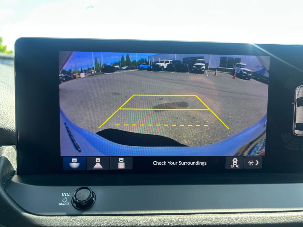 Used 2023 Honda Accord Touring image 29