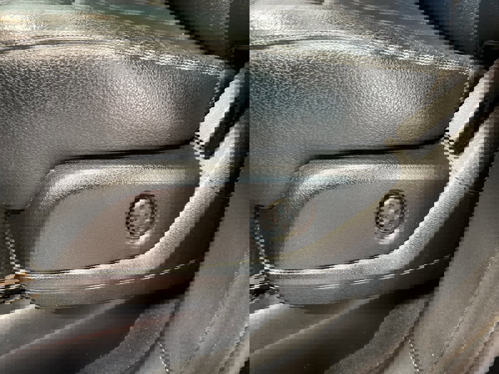 Used 2017 Mercedes-Benz GLS 450 4MATIC image 17