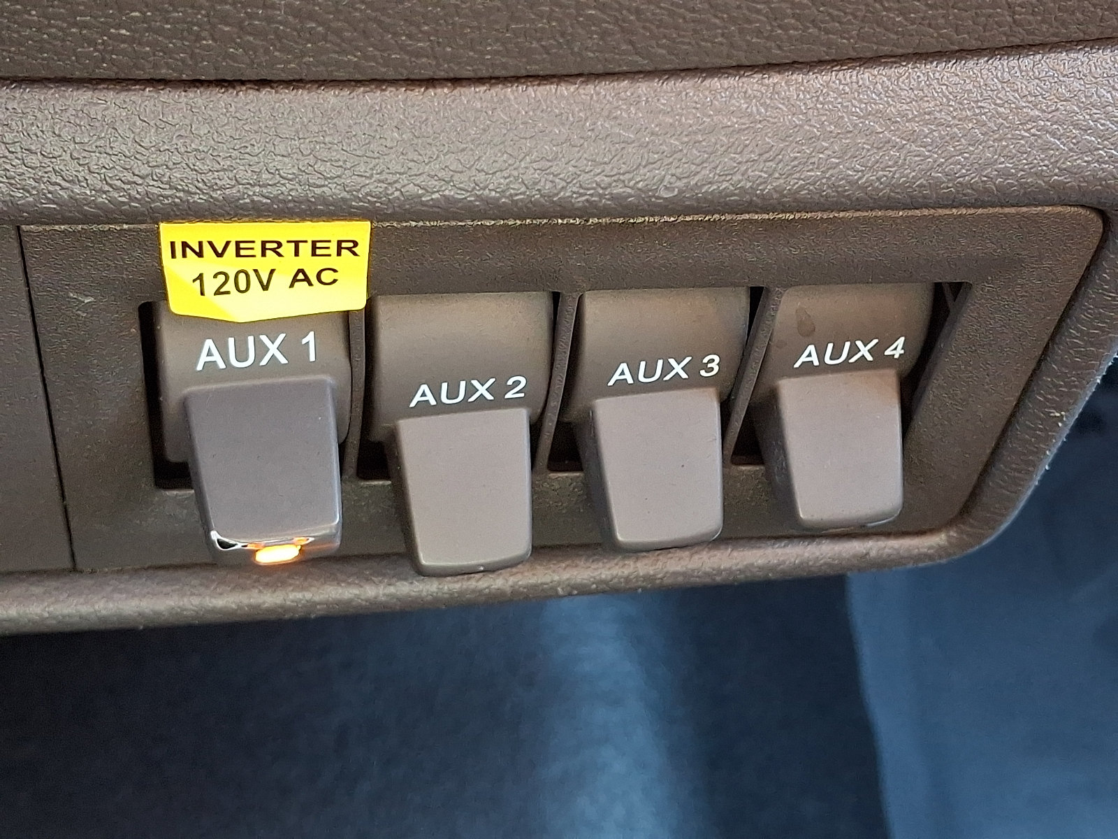 Certified 2020 Ford Transit 150 Low Roof AWD w/ Upfitter Package image 30