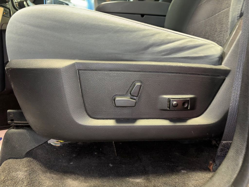 Used 2018 RAM 1500 Big Horn AWD/4WD image 28