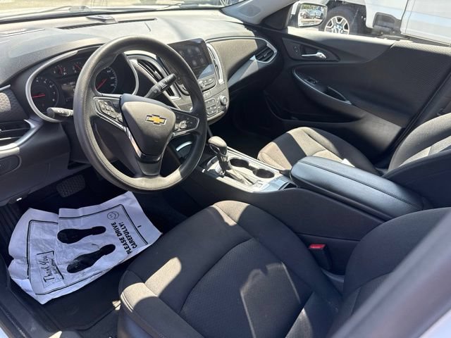 Used 2024 Chevrolet Malibu LT FWD image 7