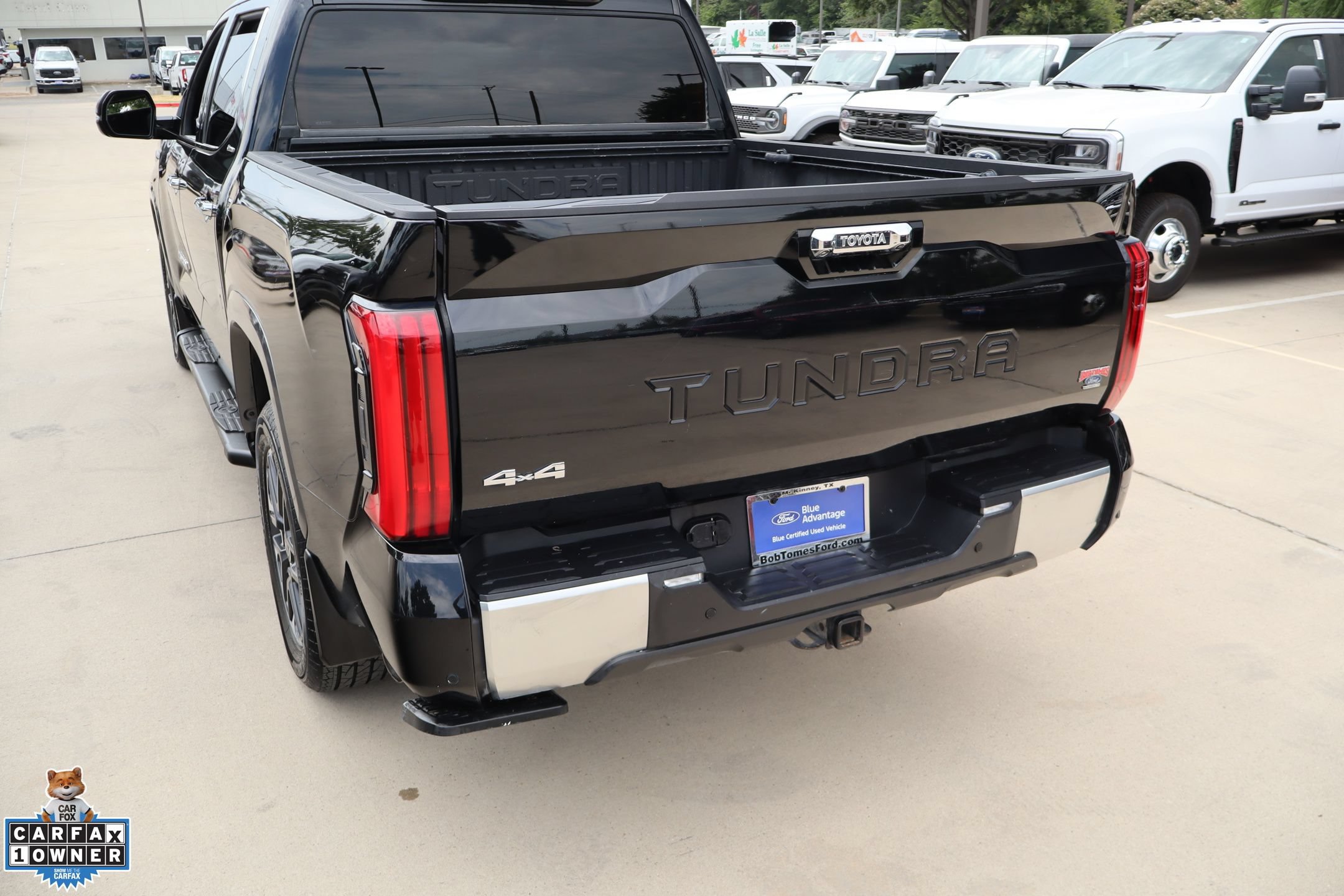 Used 2024 Toyota Tundra Limited w/ Power Package AWD/4WD image 27