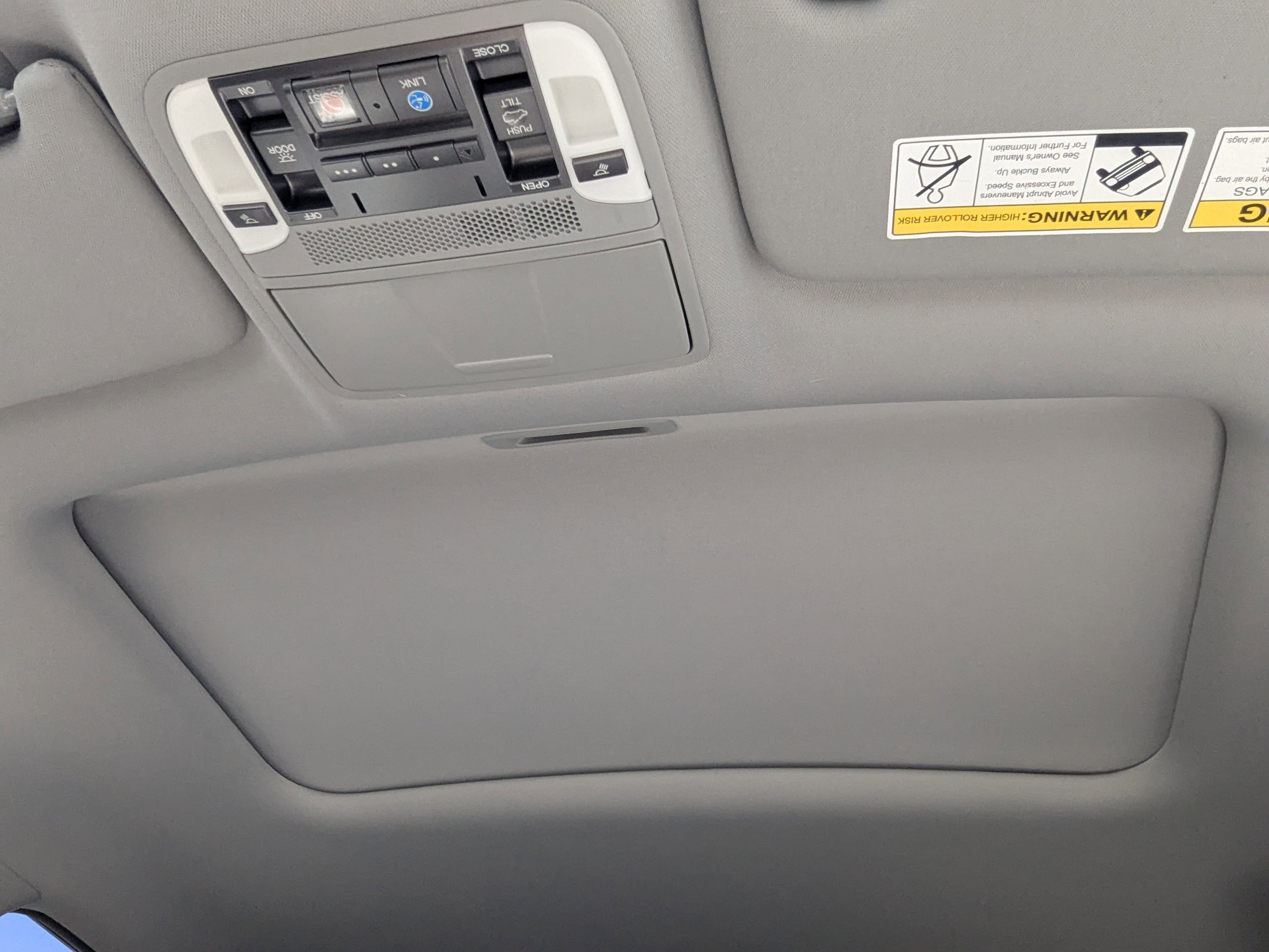 Used 2019 Acura MDX FWD w/ Advance Package image 13