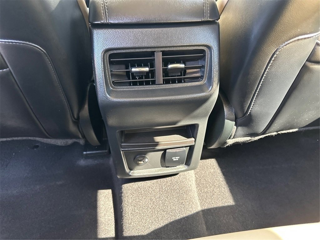 Certified 2022 Ford Edge SEL w/ Convenience Package image 21