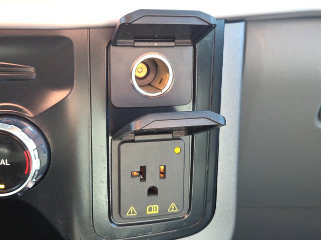 Certified 2023 Ford F150 Lightning Pro AWD/4WD image 29