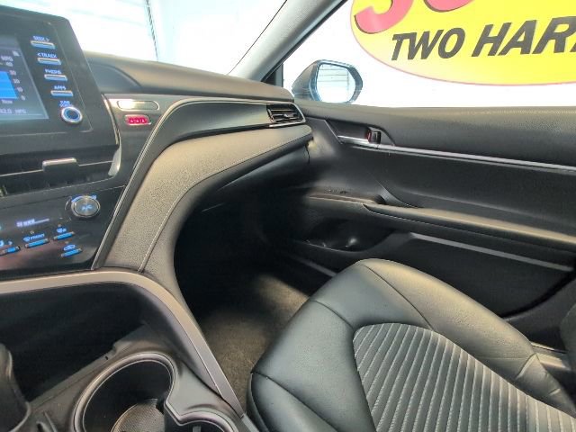 Used 2023 Toyota Camry SE image 25