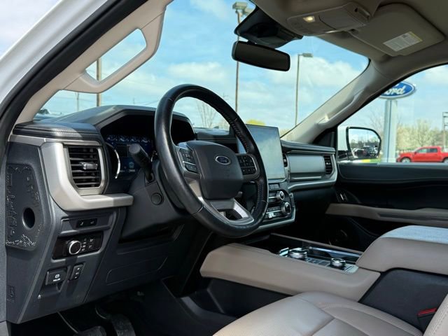 Certified 2023 Ford Expedition Max XLT image 13
