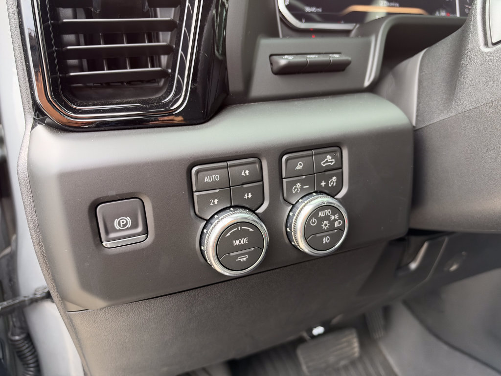 Used 2026 GMC Sierra 2500 AT4X w/ AT4X AEV Edition AWD/4WD image 11