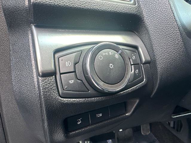 Certified 2018 Ford Explorer XLT w/ Equipment Group 202A AWD/4WD image 19