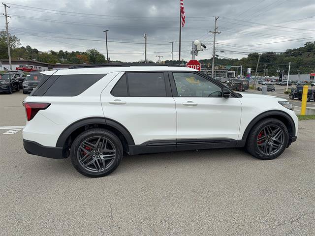 Certified 2025 Ford Explorer ST w/ Sun And Sound Package AWD/4WD image 3