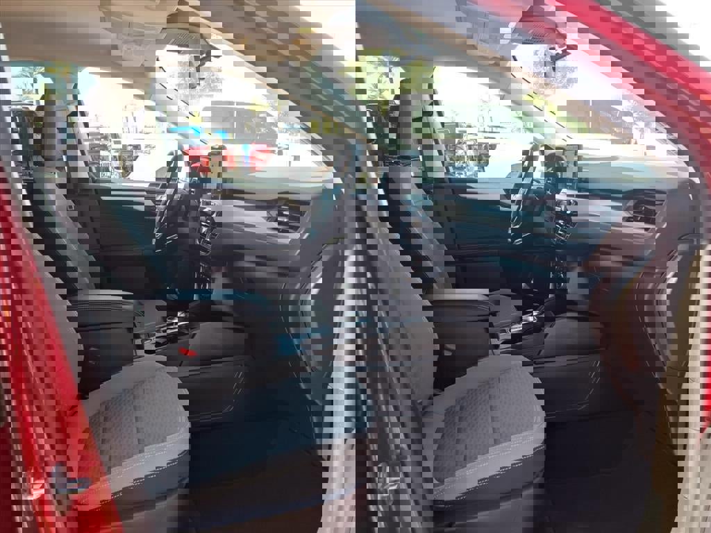 Certified 2022 Ford Escape SE w/ SE Sport Appearance Package image 11