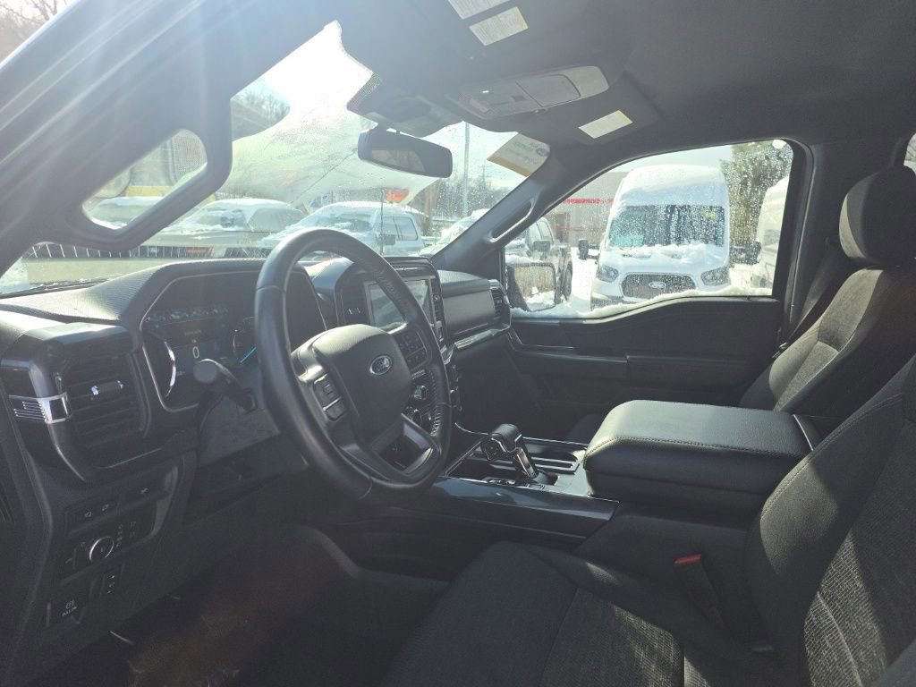 Certified 2022 Ford F150 XLT w/ Equipment Group 302A High image 12