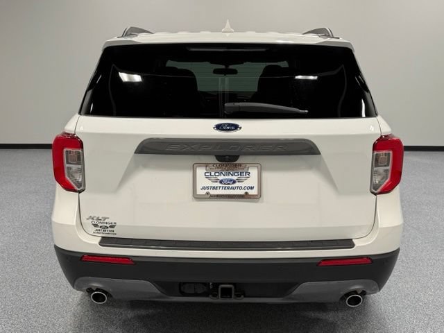 Certified 2023 Ford Explorer XLT w/ Equipment Group 202A RWD image 10