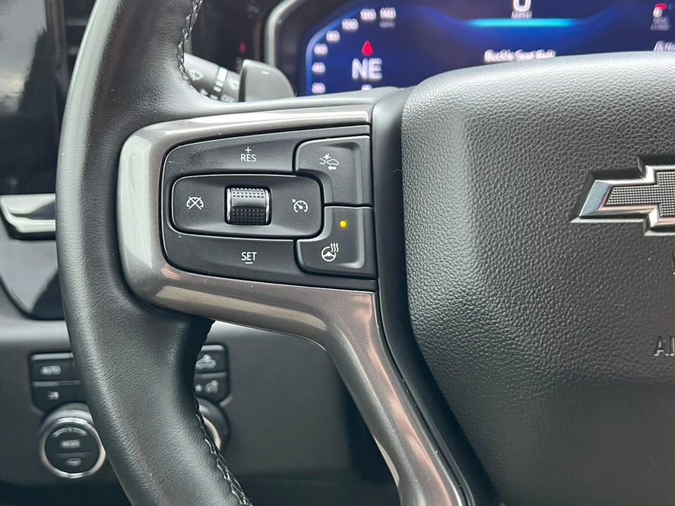 Used 2024 Chevrolet Silverado 1500 ZR2 image 23