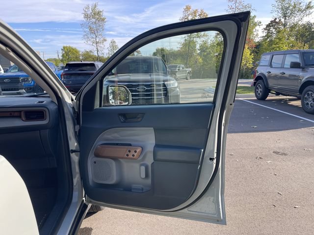 Certified 2022 Ford Maverick Lariat w/ Lariat Luxury Package AWD/4WD image 14