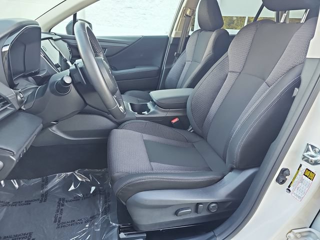 Used 2025 Subaru Outback Premium AWD/4WD image 15