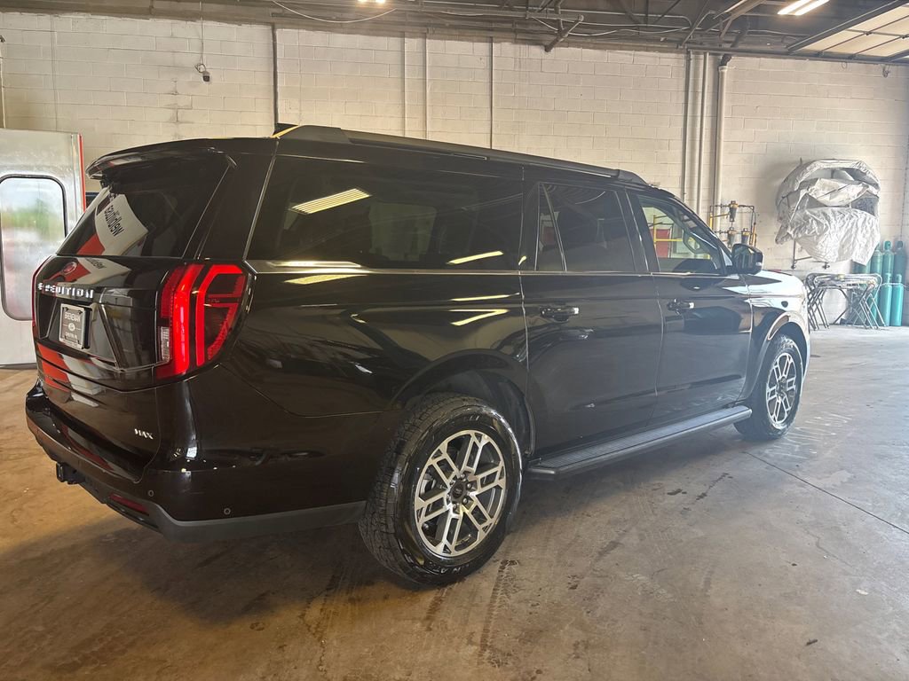 Certified 2025 Ford Expedition Max Active AWD/4WD image 6