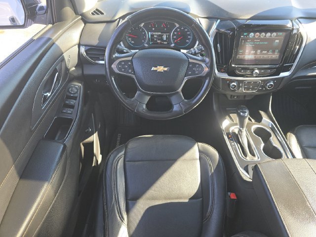 Used 2019 Chevrolet Traverse Premier w/ Redline Edition AWD/4WD image 14