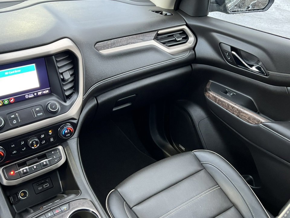 Used 2023 GMC Acadia Denali w/ Trailering Package image 38
