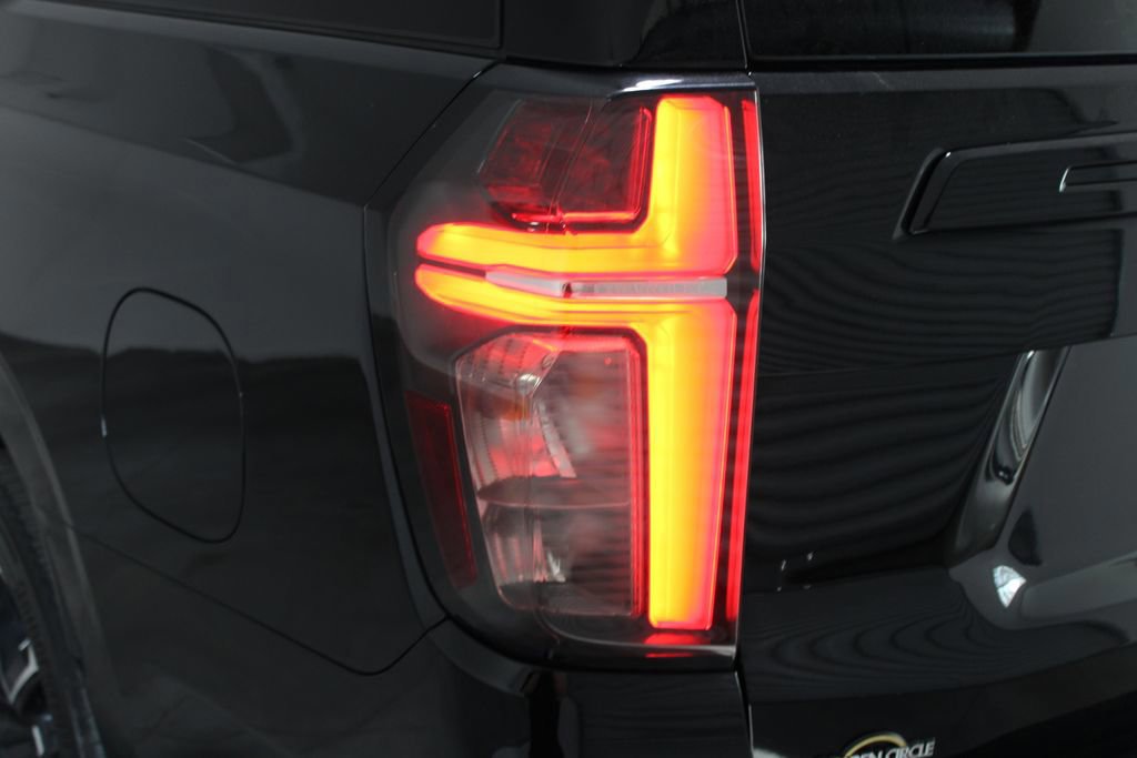 Used 2024 Chevrolet Suburban RST image 60