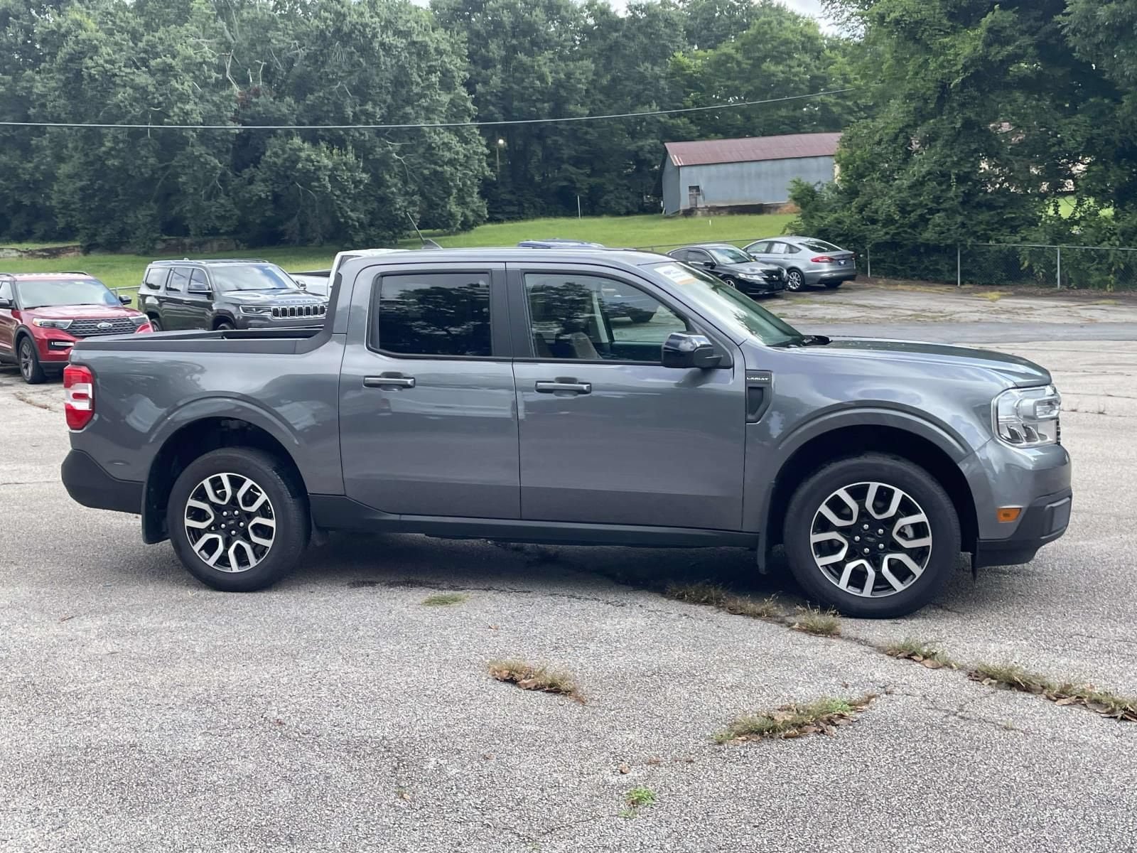 Certified 2024 Ford Maverick Lariat FWD image 2