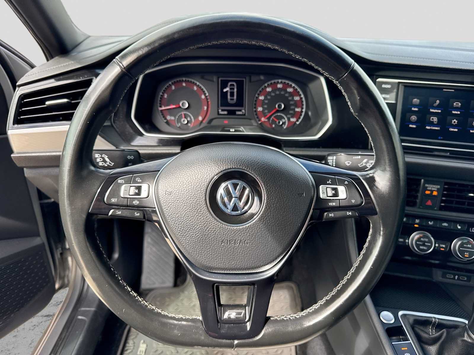 Used 2020 Volkswagen Jetta R-Line FWD image 23