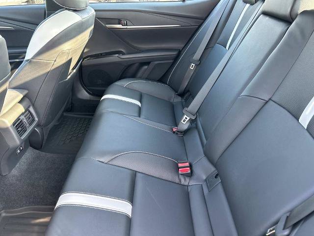Used 2026 Toyota Camry SE w/ Convenience Package FWD image 20