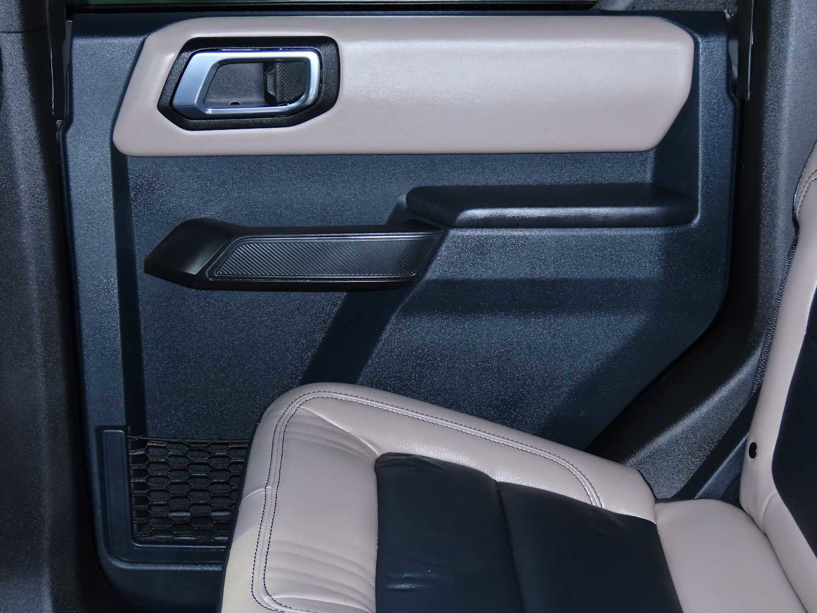 Certified 2024 Ford Bronco Wildtrak image 17