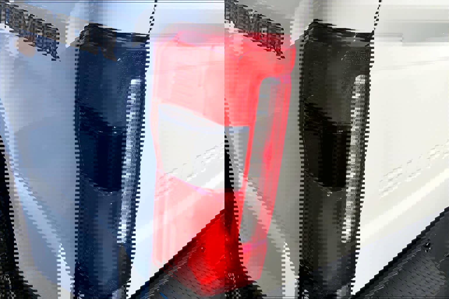 Certified 2026 Ford F250 Lariat w/ Tremor Off-Road Package image 25