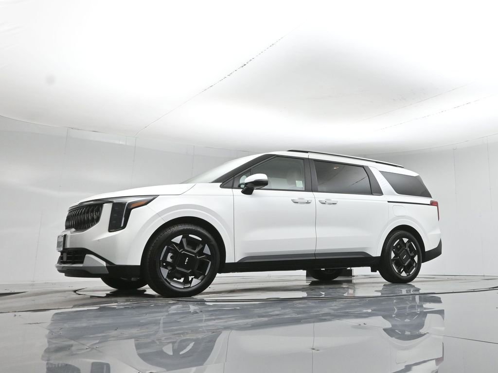 Used 2025 Kia Carnival EX image 51