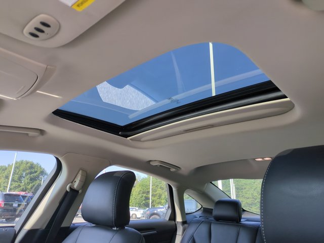 Certified 2019 Ford Fusion Titanium FWD image 28