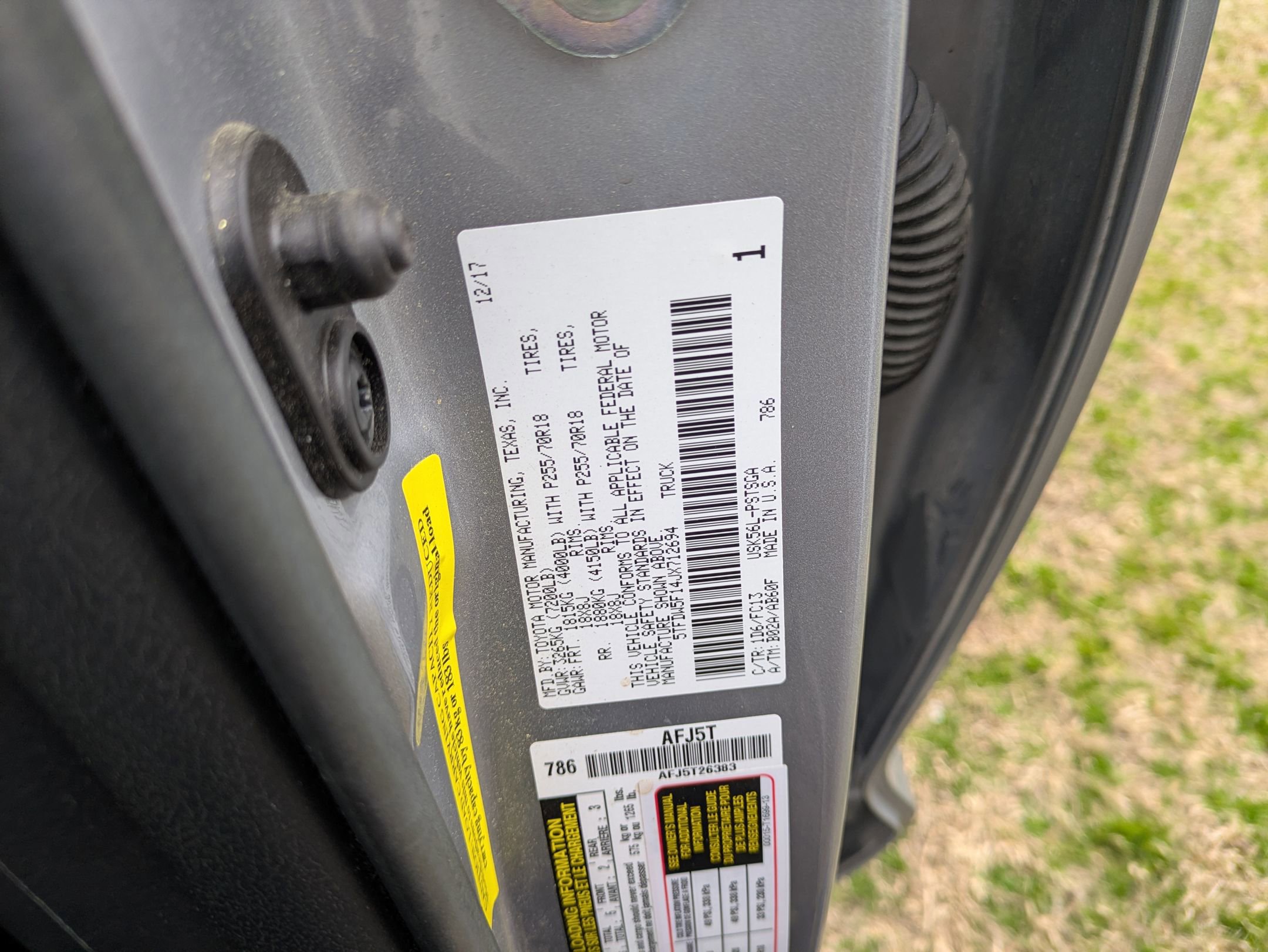 Used 2018 Toyota Tundra SR5 w/ SR5 Upgrade Package image 35