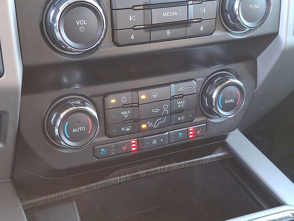 Certified 2021 Ford F350 Lariat w/ Lariat Value Package image 15