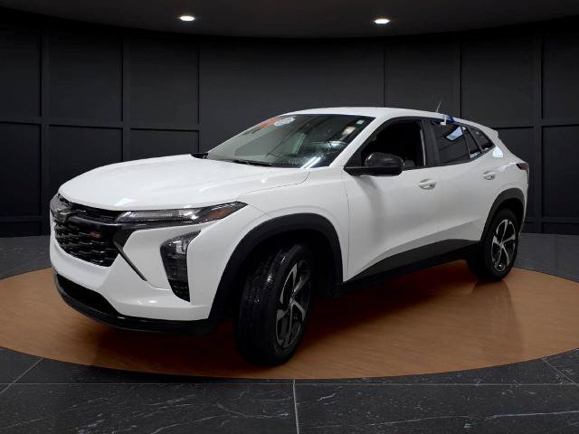 Used 2024 Chevrolet Trax RS FWD image 3